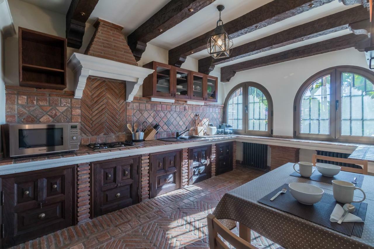 Authentic Andalucia Villa Marbella Ngoại thất bức ảnh